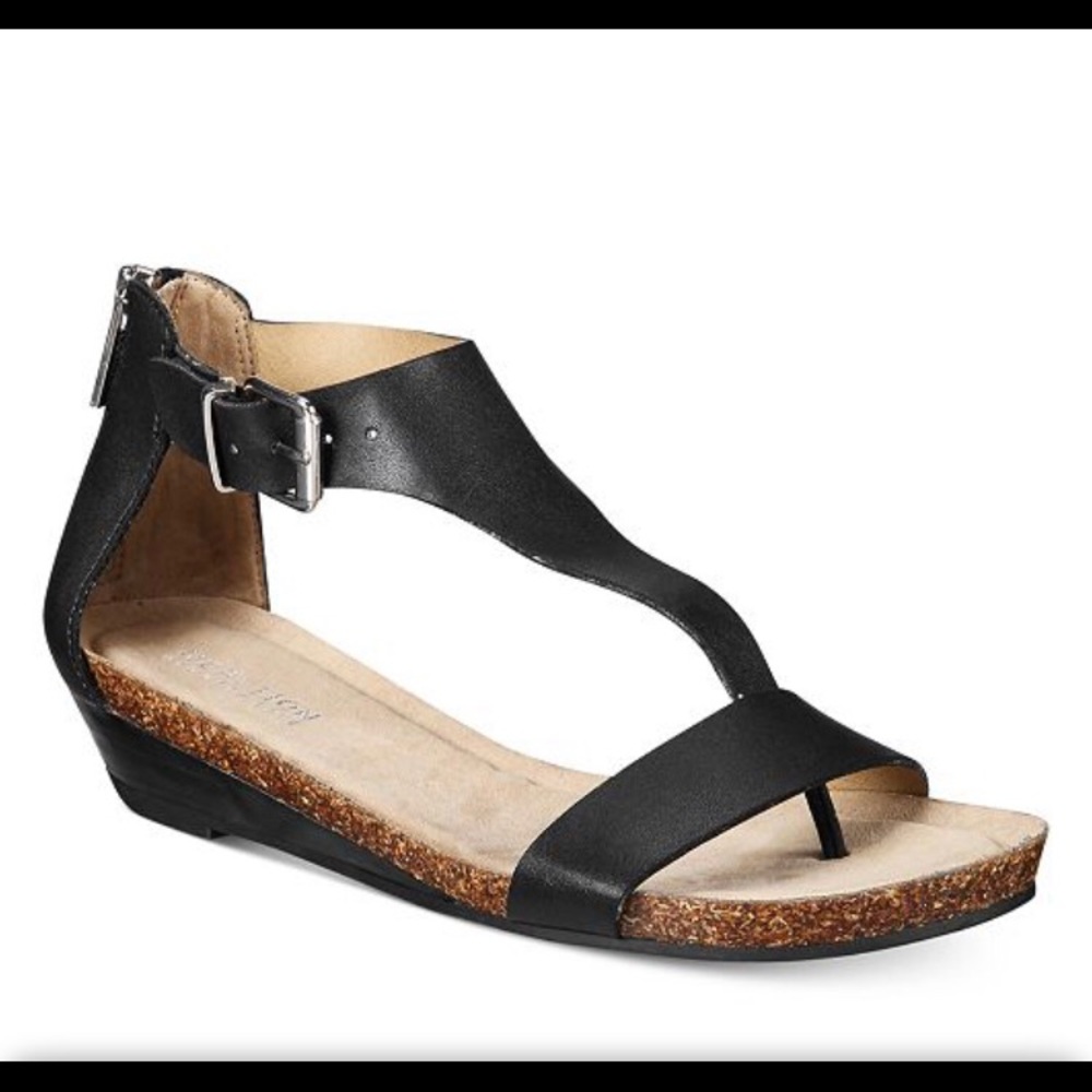Kenneth Cole Wedge Sandals